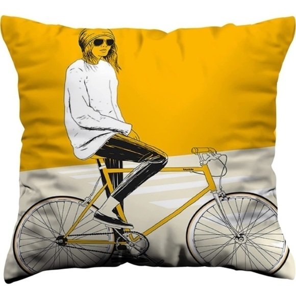 Brand New Set of 4 Decorative Pillow Covers 18"x18" Washable Decor Gold & Black - Picture 5 of 11